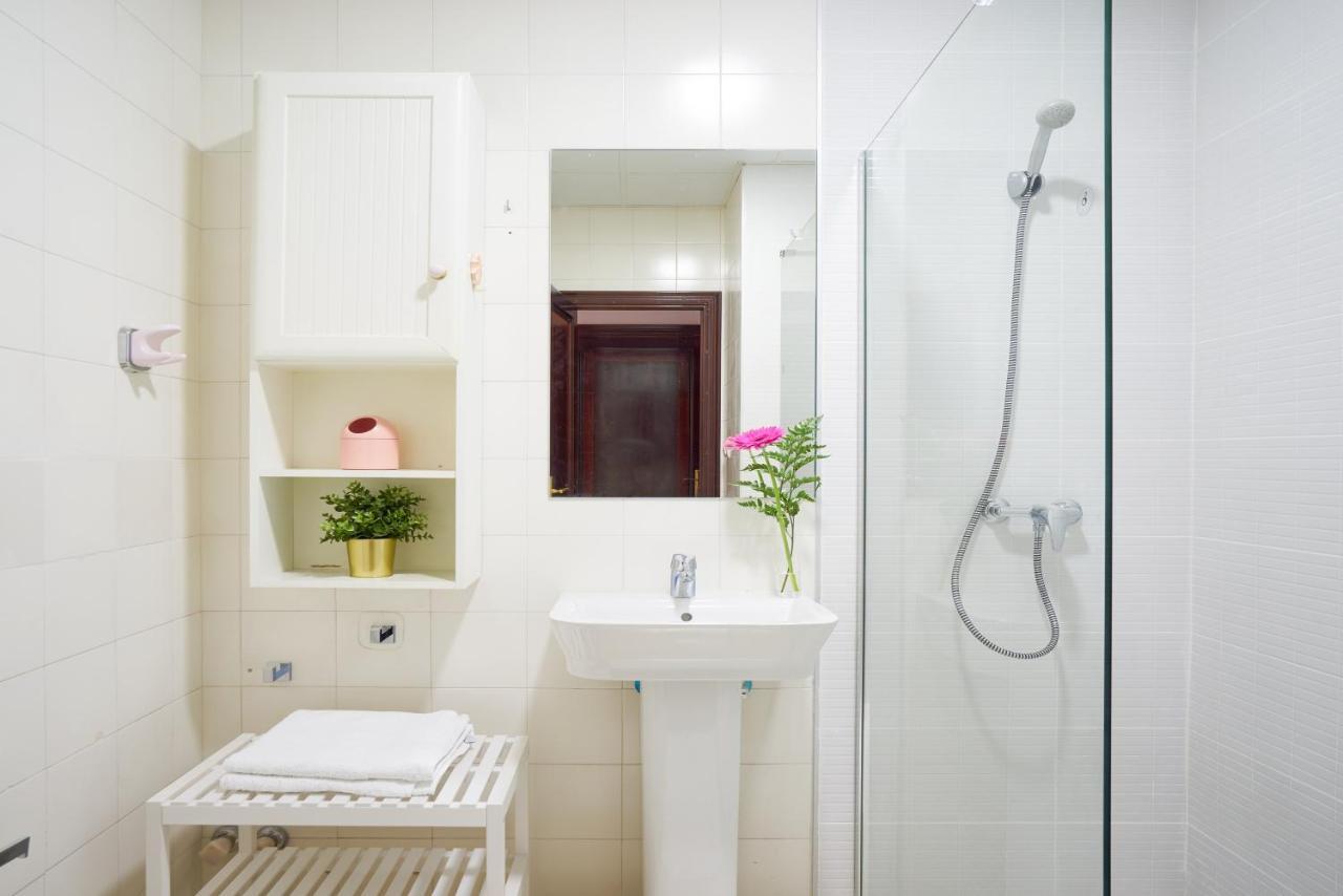Apartamento En Centro Ciudad Con Vistas Al Mar Málaga Esterno foto